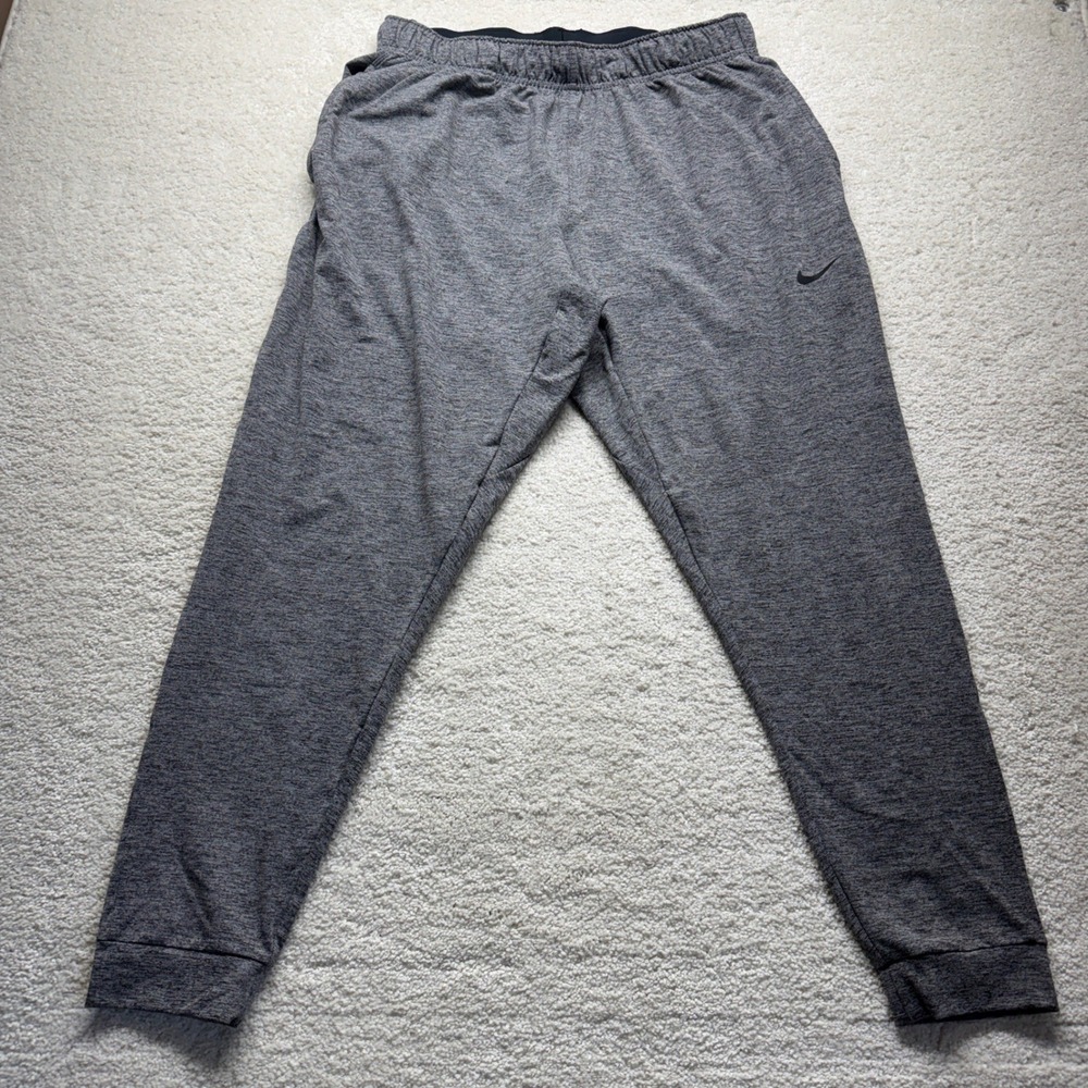 Nike Yoga Dri-FIT Mens XL Heather Gray Tapered Jogger Pants Athleisure Sporty